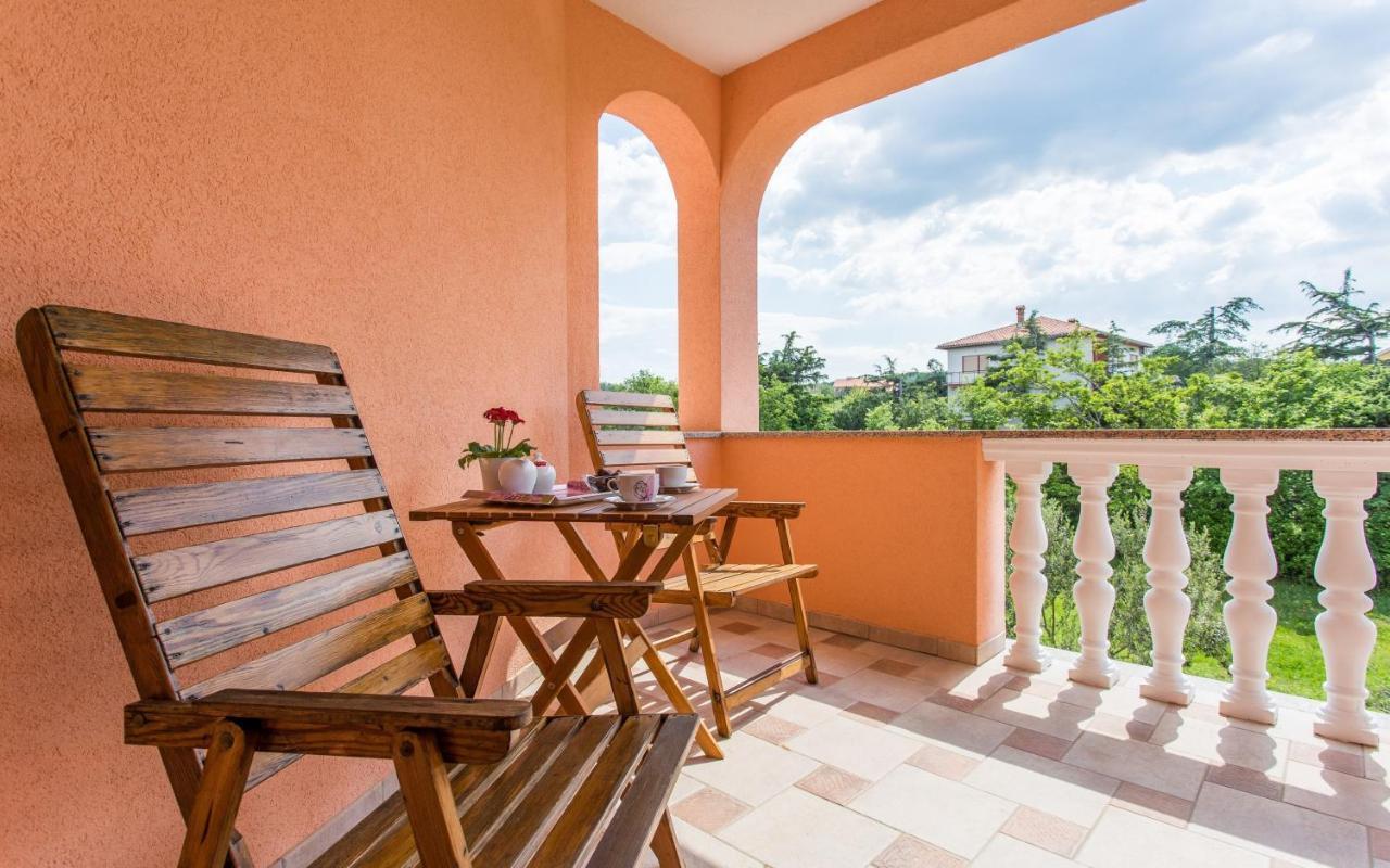 Apartman Lana Šilo Exterior foto